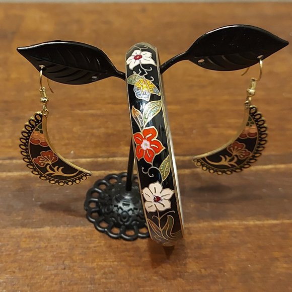 Sakura Flower Bangle & Earrings Set - Picture 2 of 16